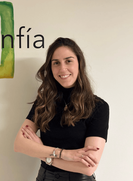 Aitana colaboradora de sanar desde la raíz